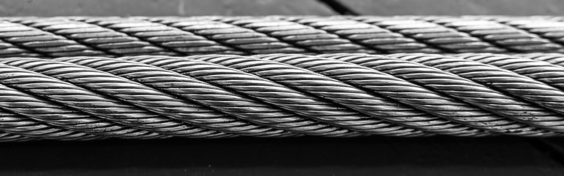 Il ruolo delle funi di acciaio come componenti di sicurezza negli impianti di sollevamento industriali